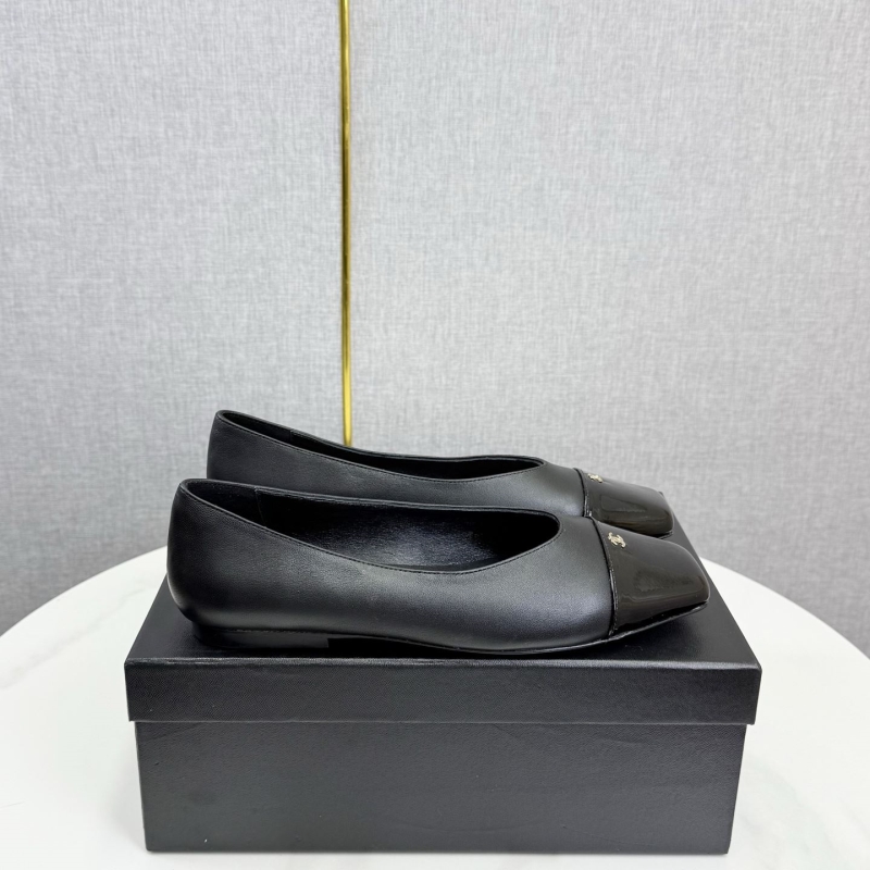 Ch**el flat shoes